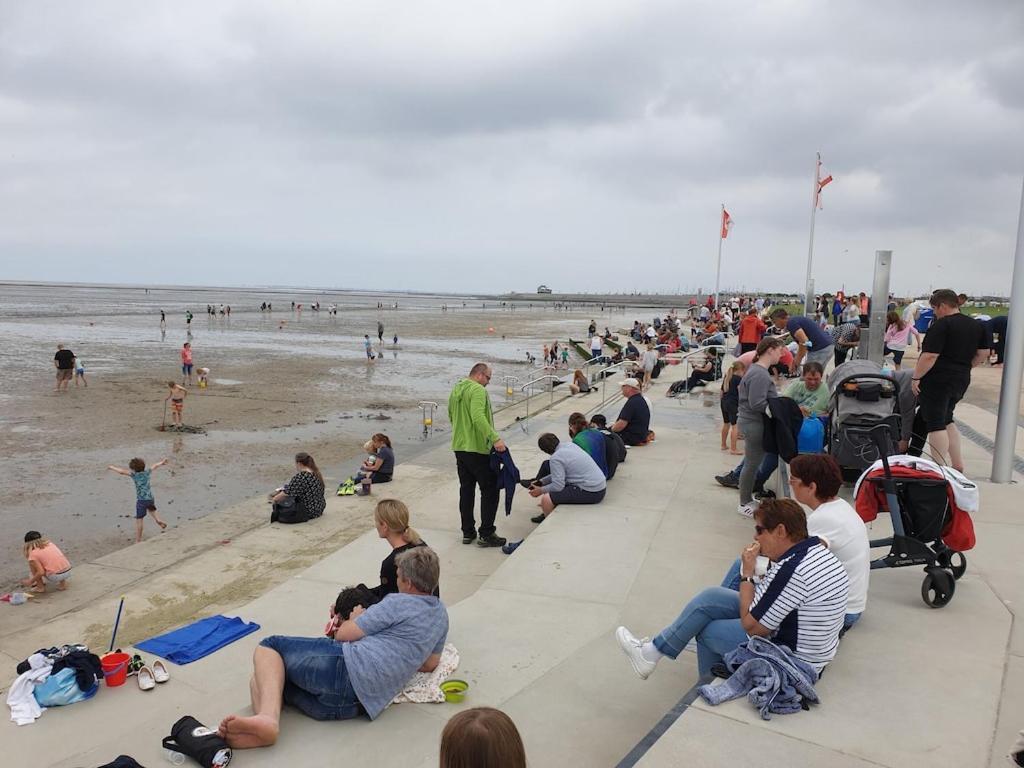 Ferienwohnung Leuchtturm Am Sandstrand Норден Экстерьер фото